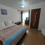 Πανσιόν Albatros 3*